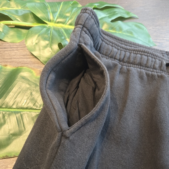 Adidas Joggers - Picture 6 of 11